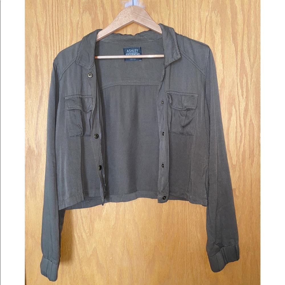 Crop jacket